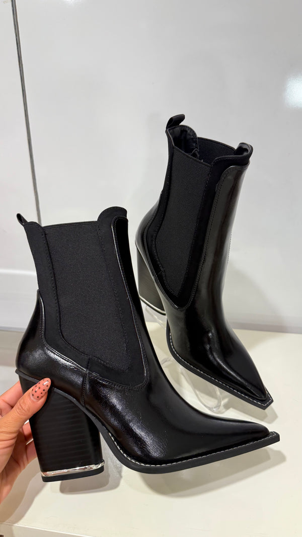 225 BOTÍN VAQUERO NEGRO