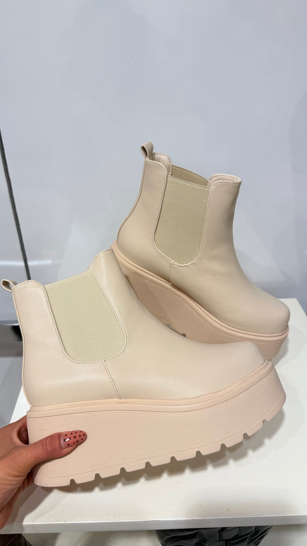 247 BOTÍN CON PLATAFORMA BEIGE-NEGRO