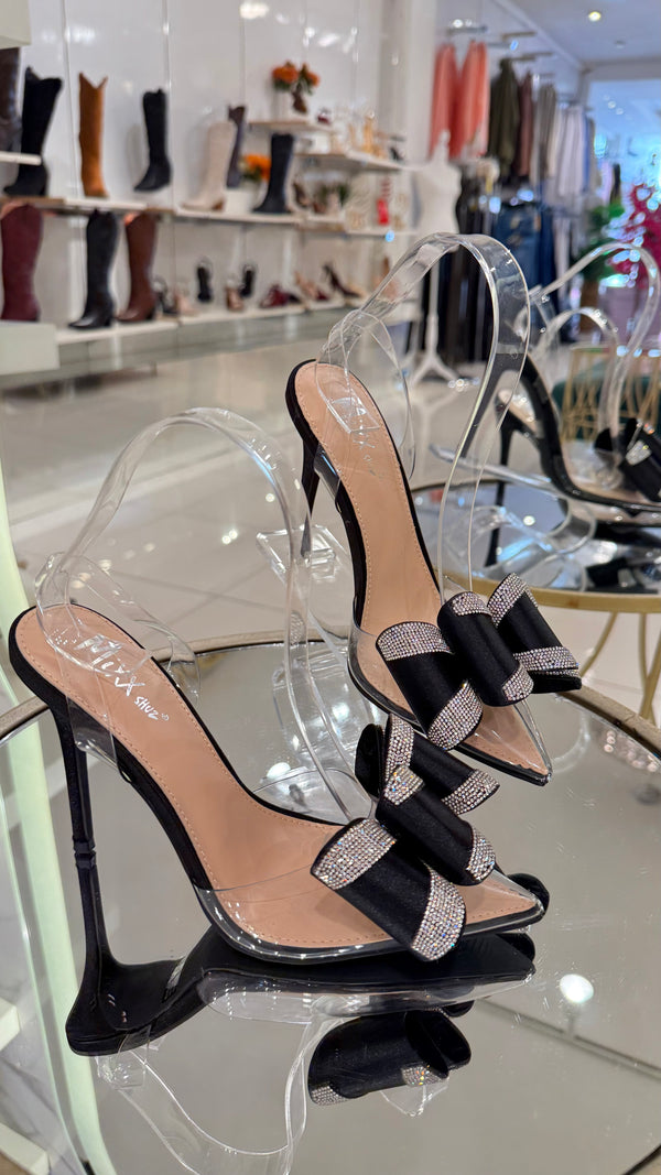 103 ZAPATILLA MOÑO NEGRO