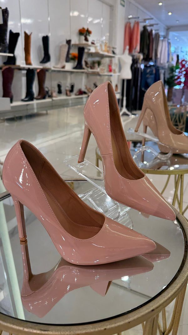 60 ZAPATILLA PICUDA CERRADA